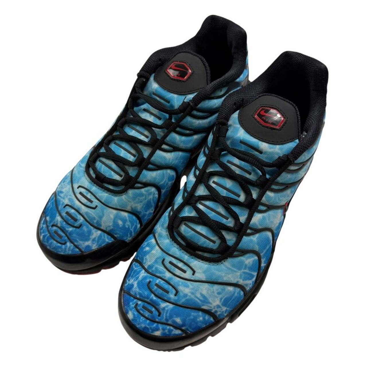 Nike TN Shark Attack (uk 9)