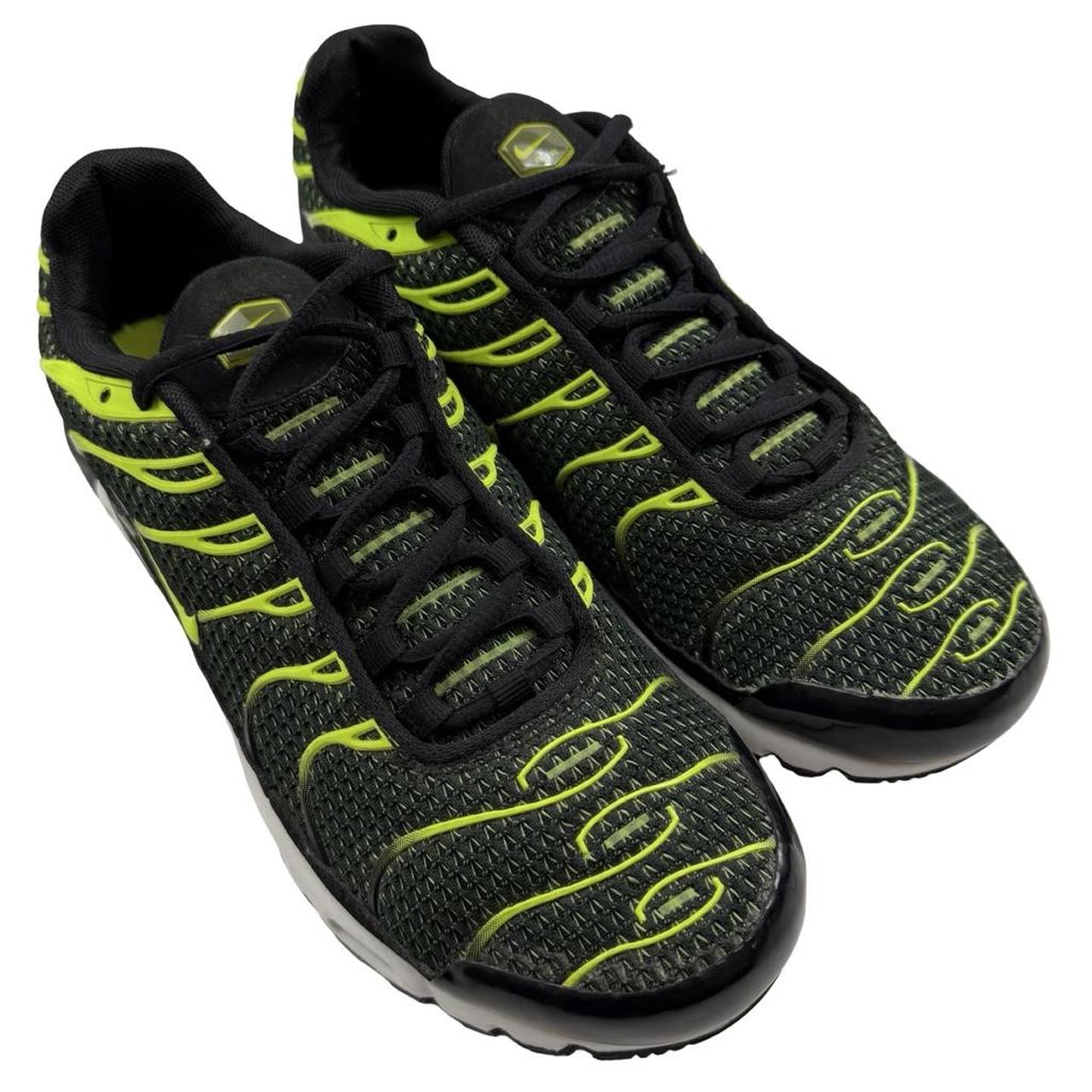 Nike TN Volt (uk 7)