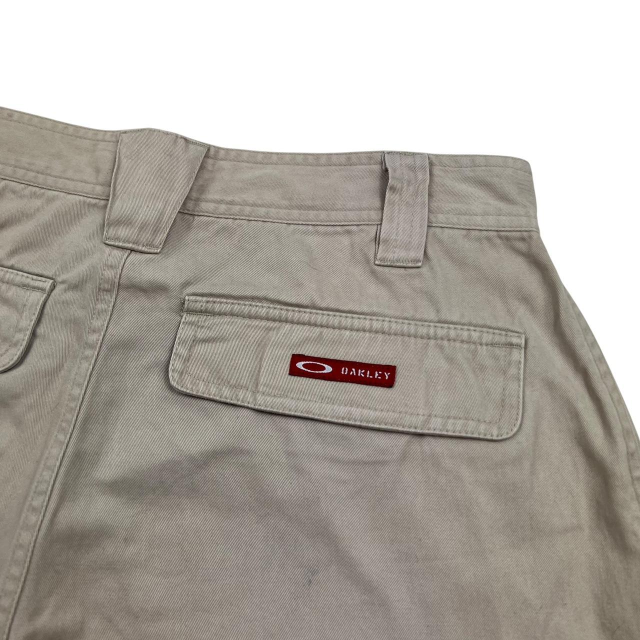 Oakley Shorts (w30)