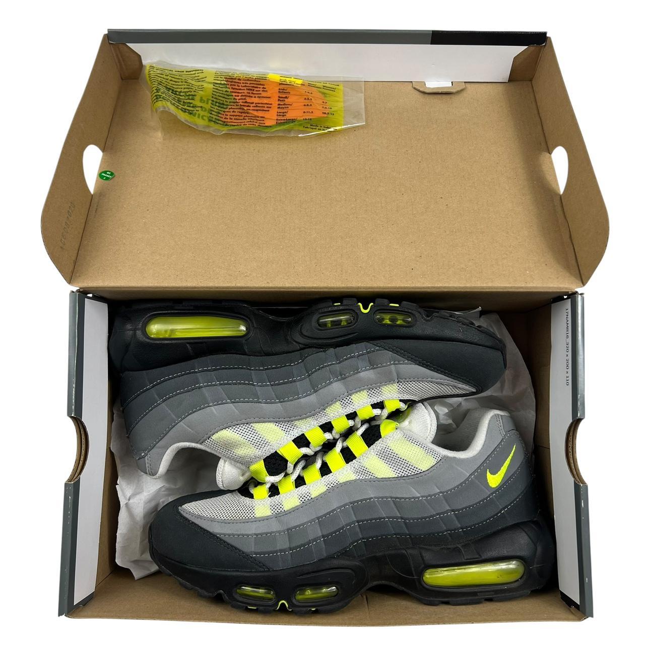 Nike Air Max 95 Neon (uk 7)