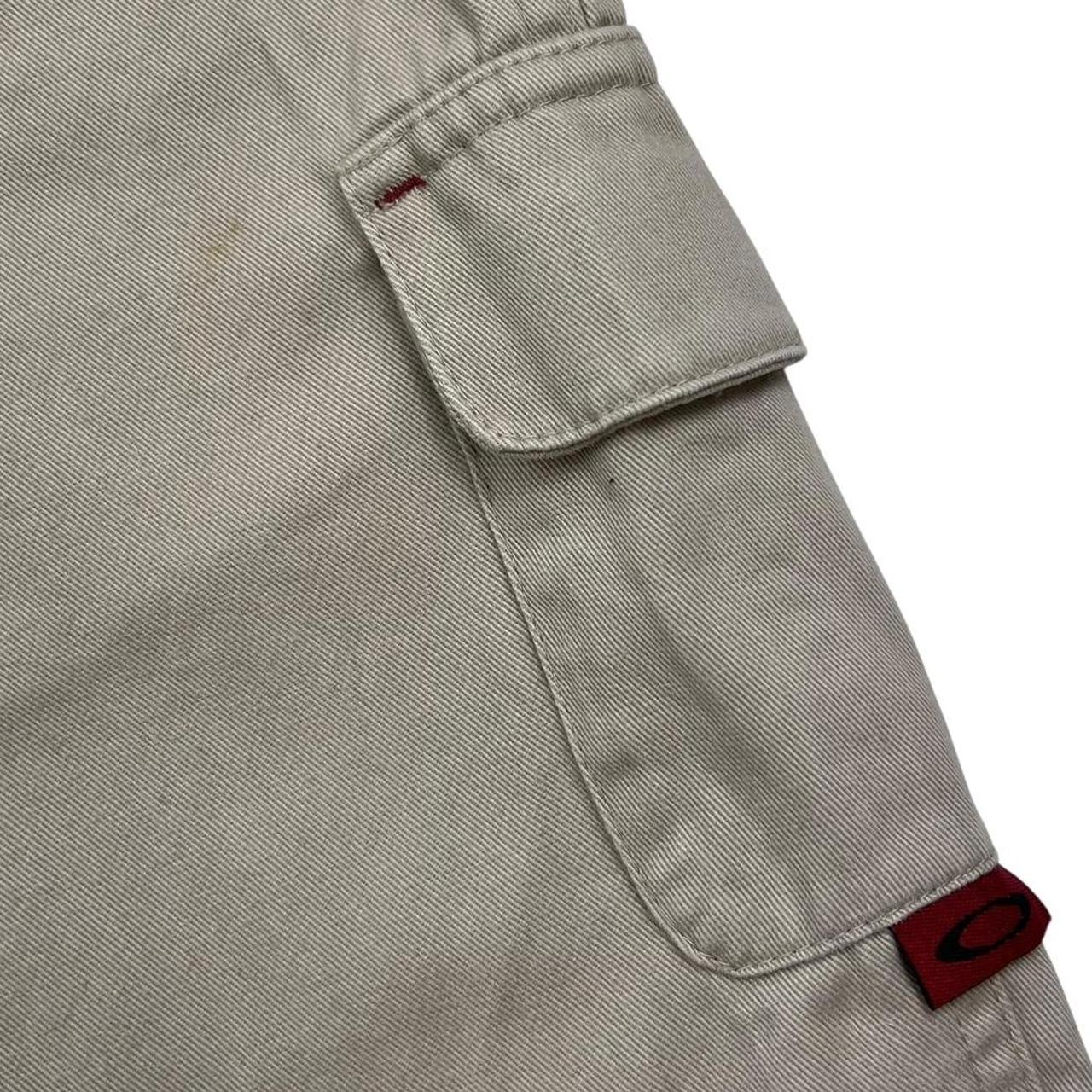 Oakley Shorts (w30)