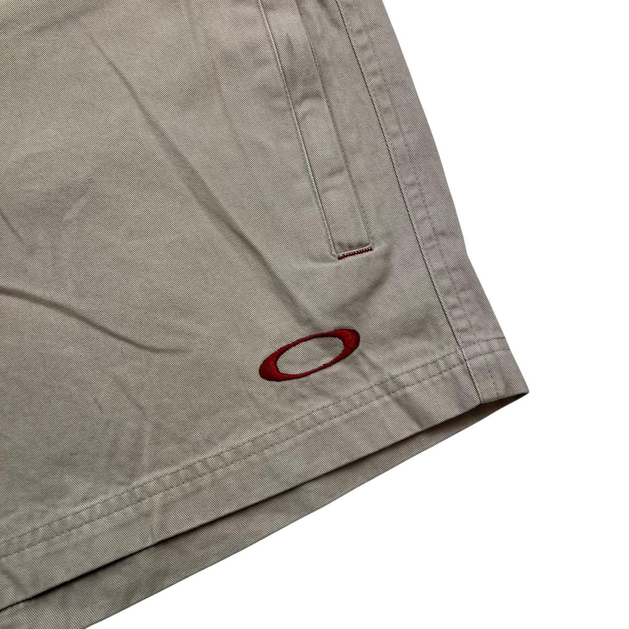 Oakley Shorts (w30)