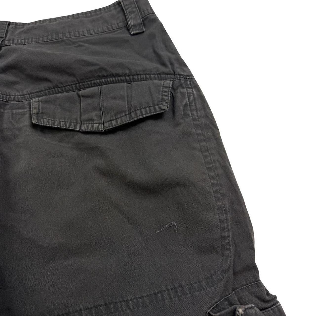 Nike Cargo Shorts (w32)