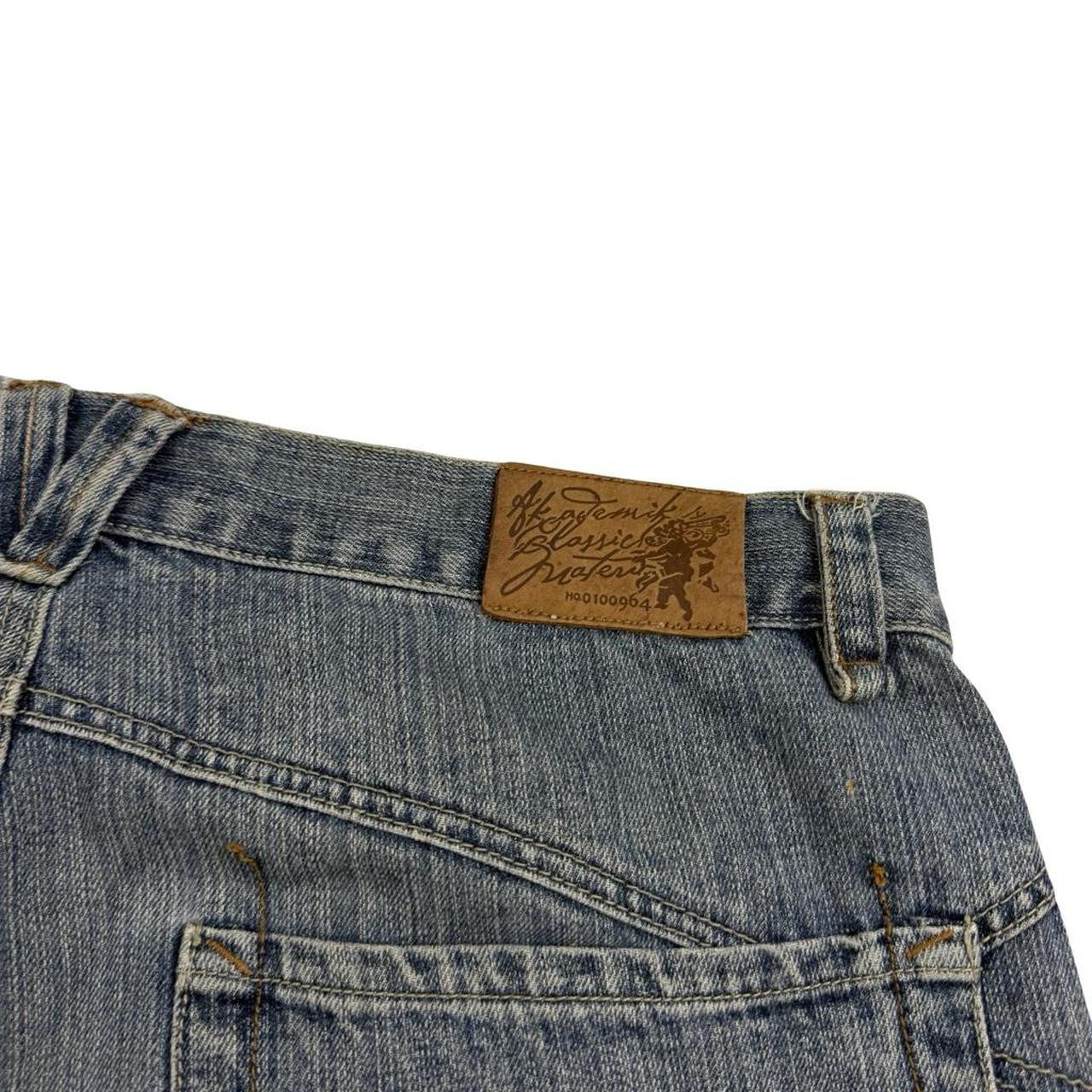 Akademiks Shorts (w38)