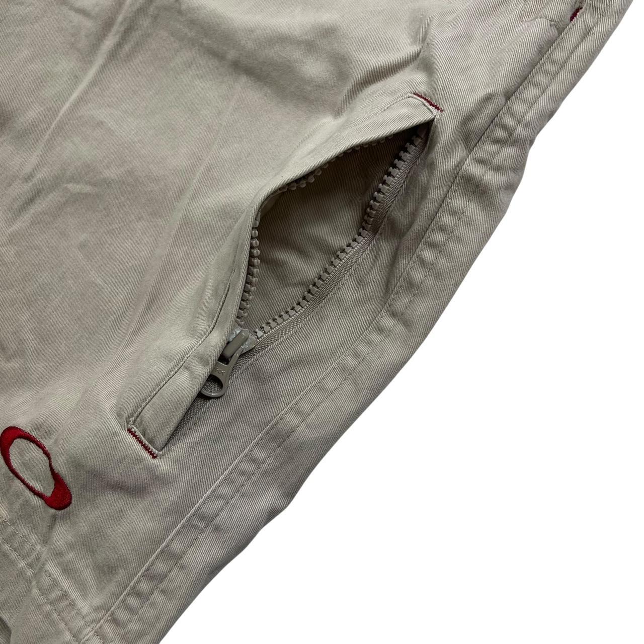 Oakley Shorts (w30)