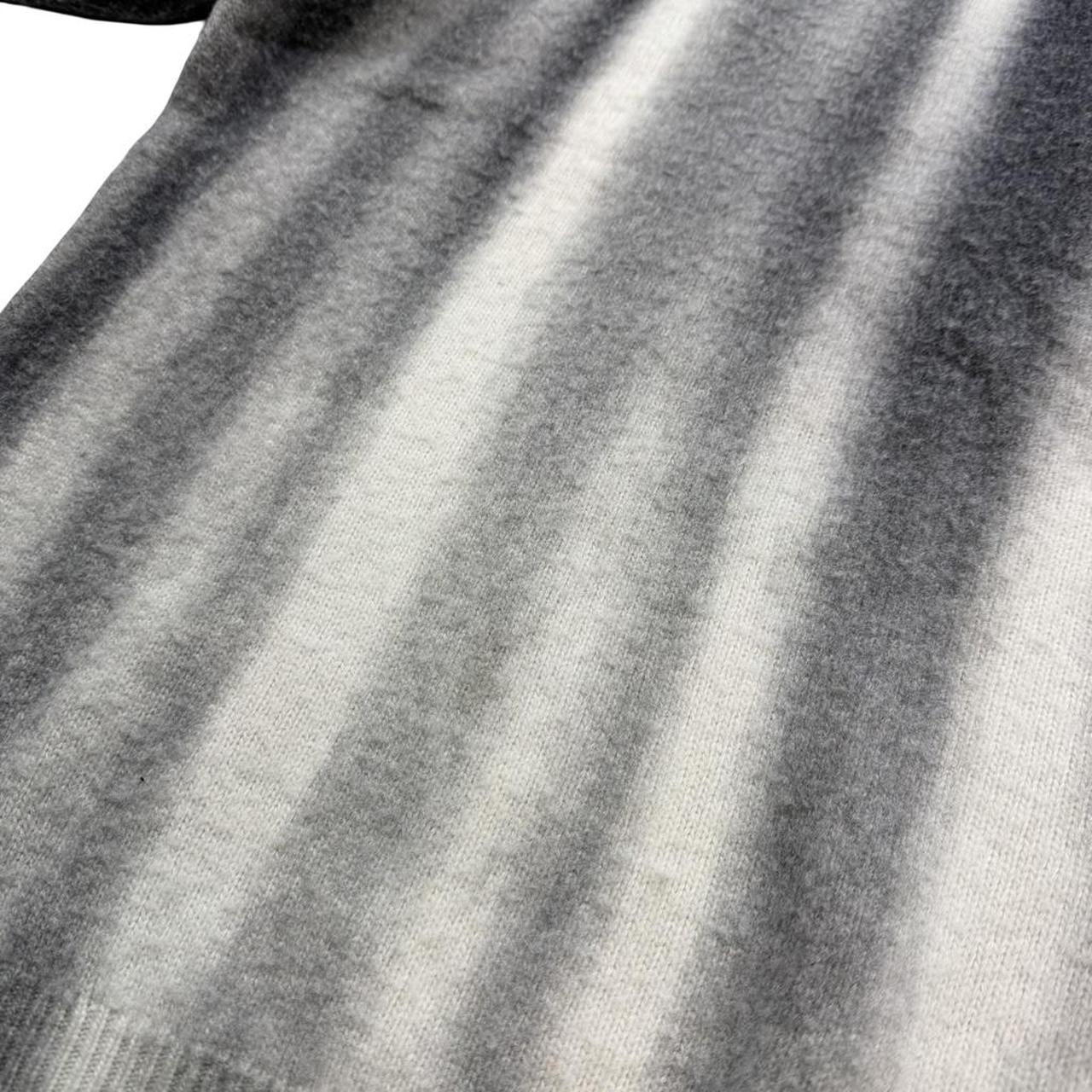 Supreme Sweatshirt (XL)