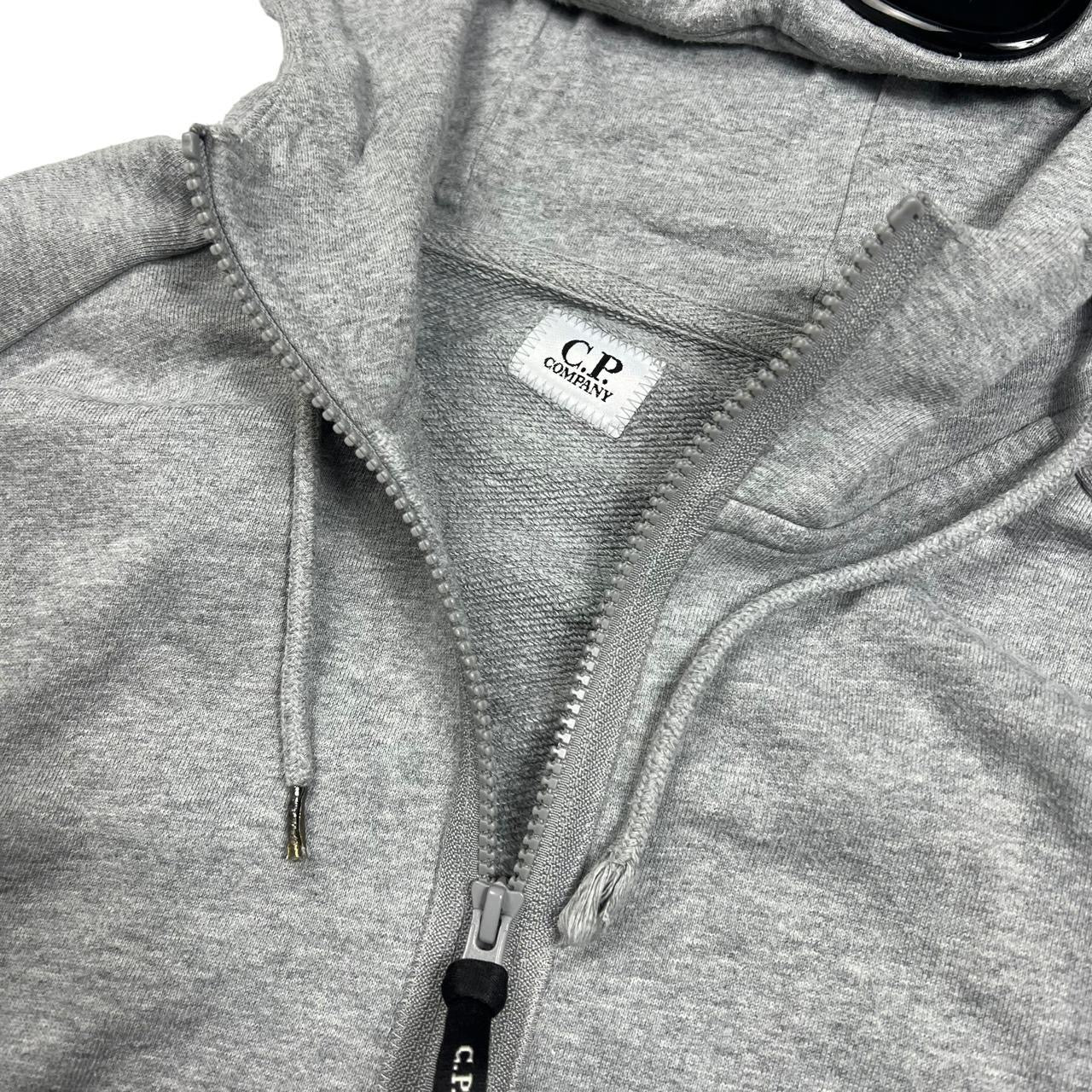 CP Company Hoodie (M)