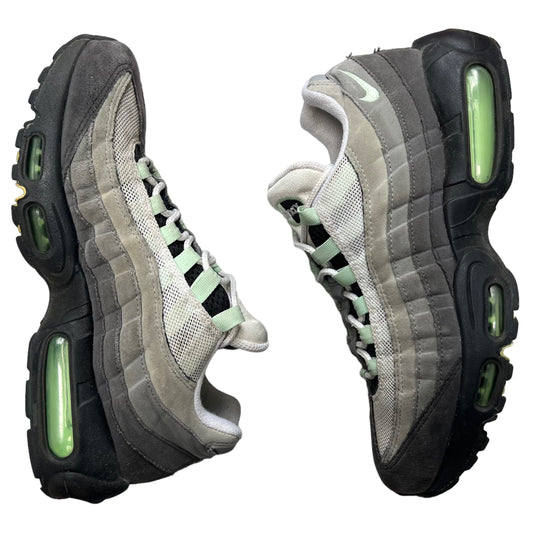 Nike Air Max 95 Fresh Mint (uk 7)