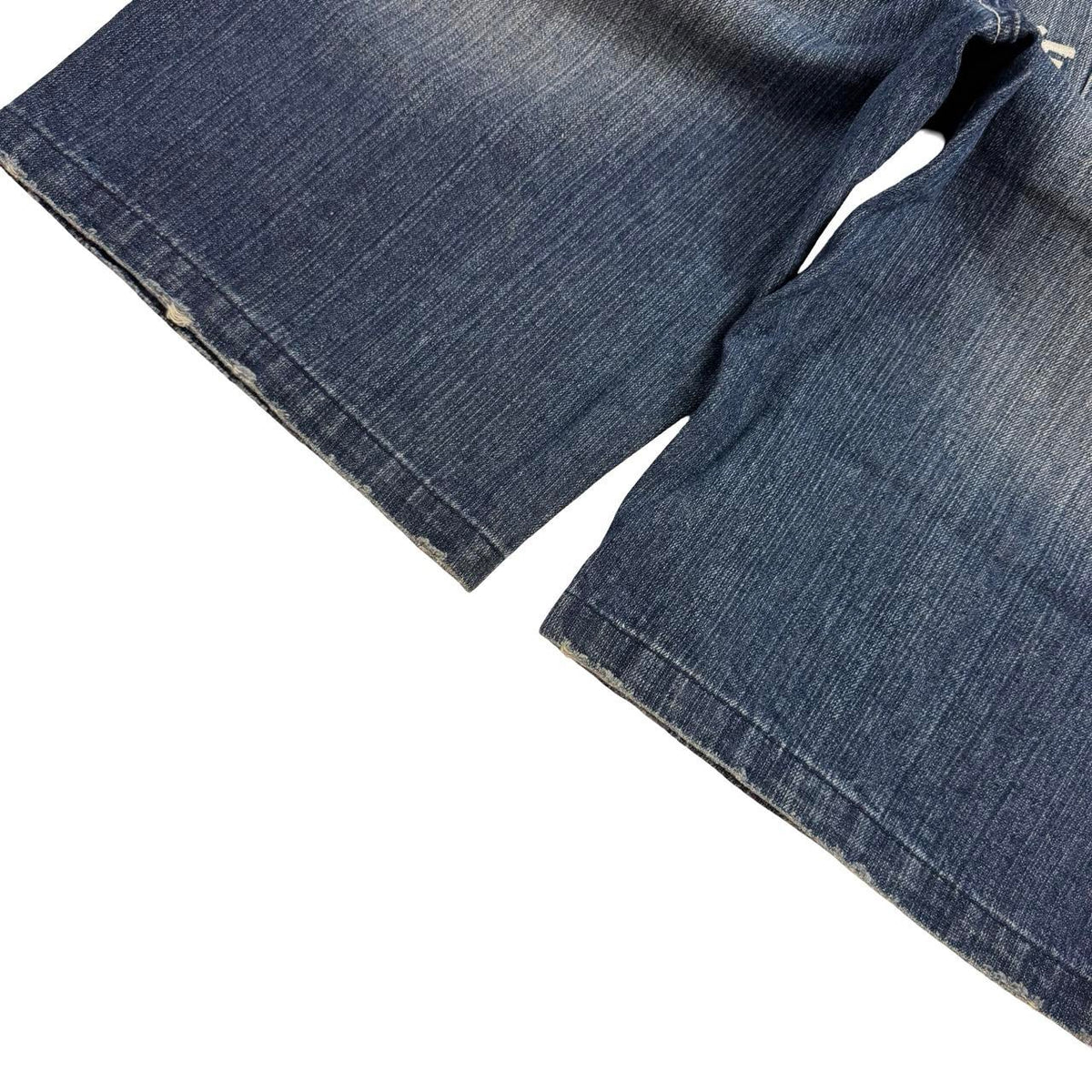 Akademiks Shorts (w35)