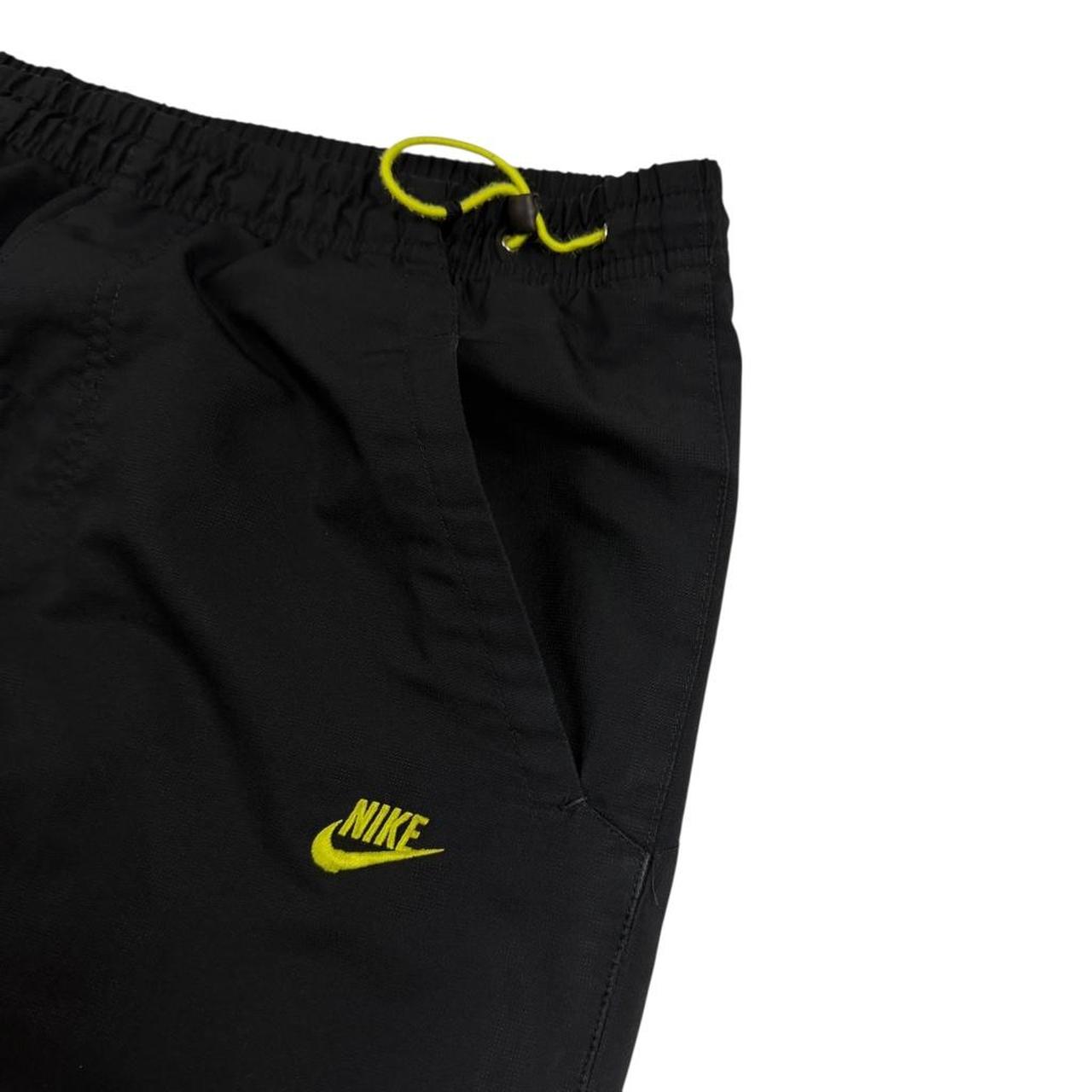 Nike Track Pants (M)