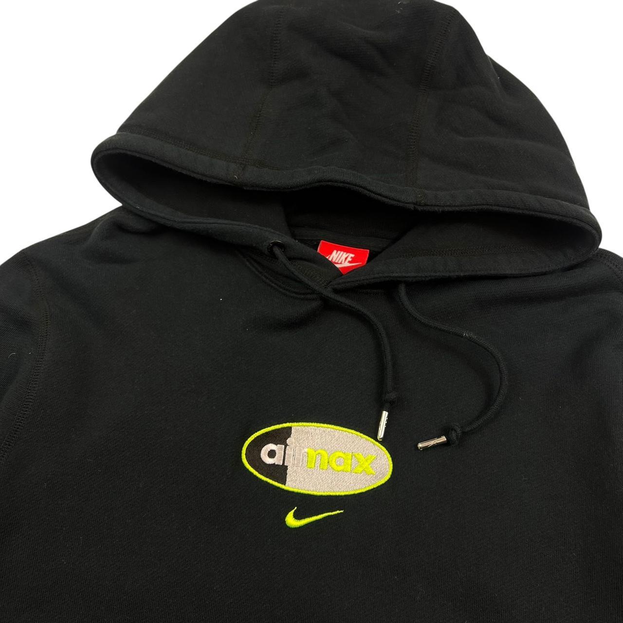 Nike Hoodie (L)