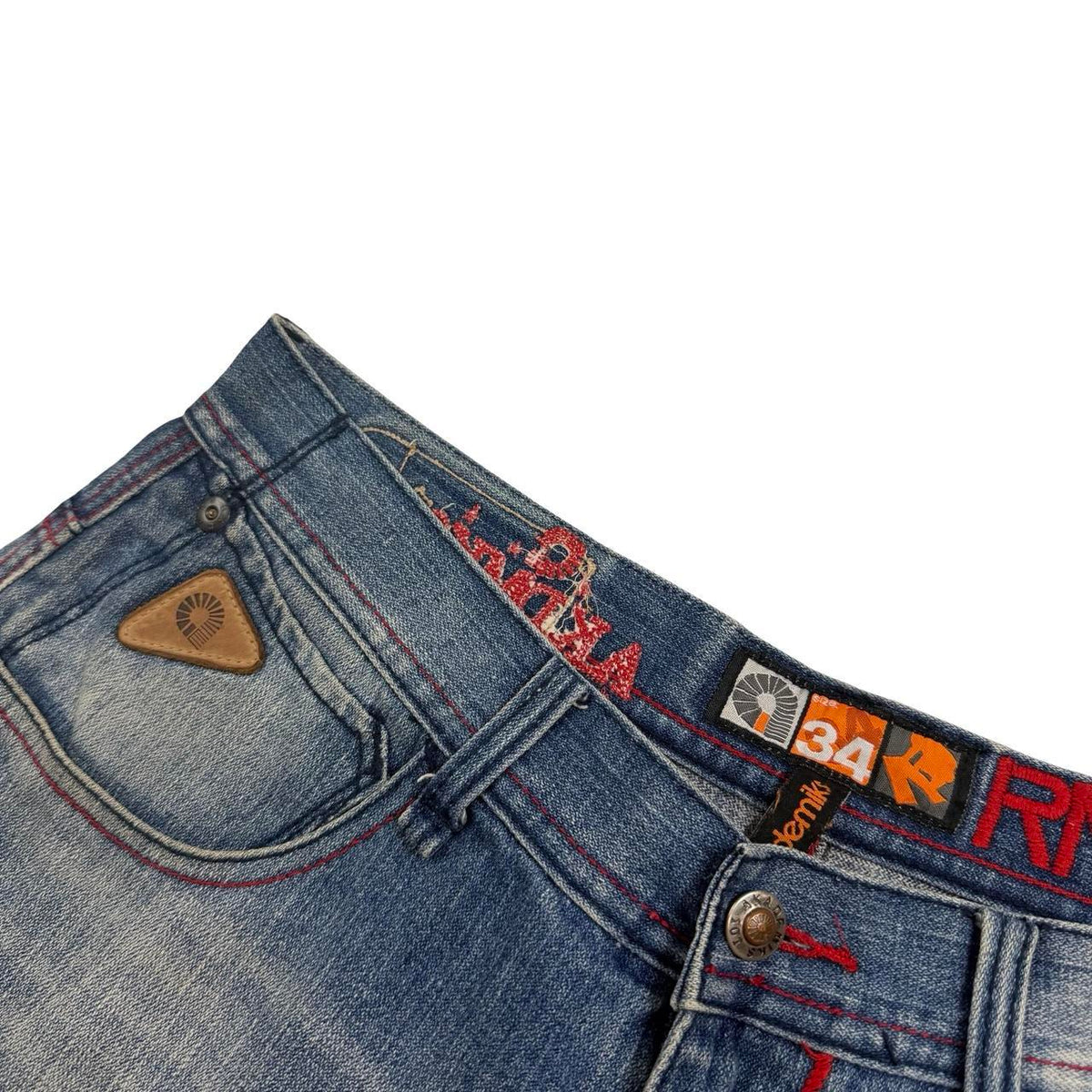 Akademiks Shorts (w34)