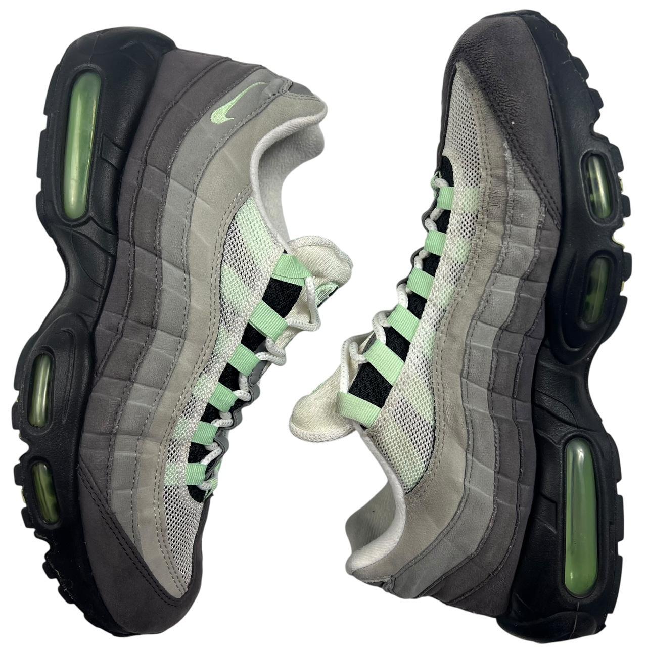 Nike Air Max 95 Fresh Mint (uk 8.5)