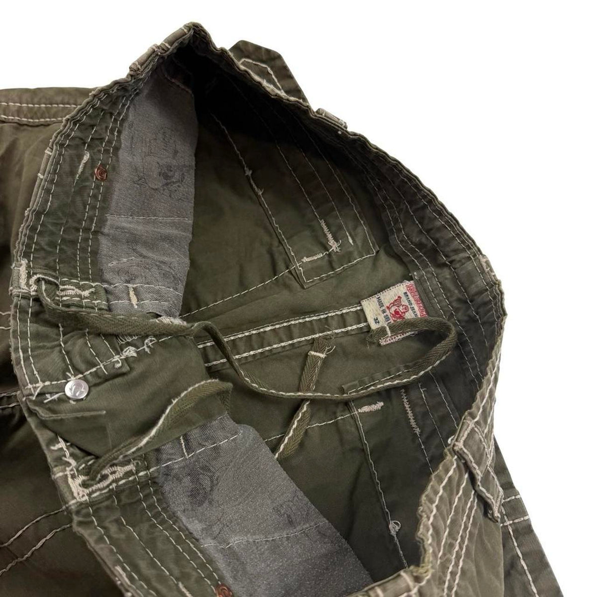 True Religion Shorts (w34)