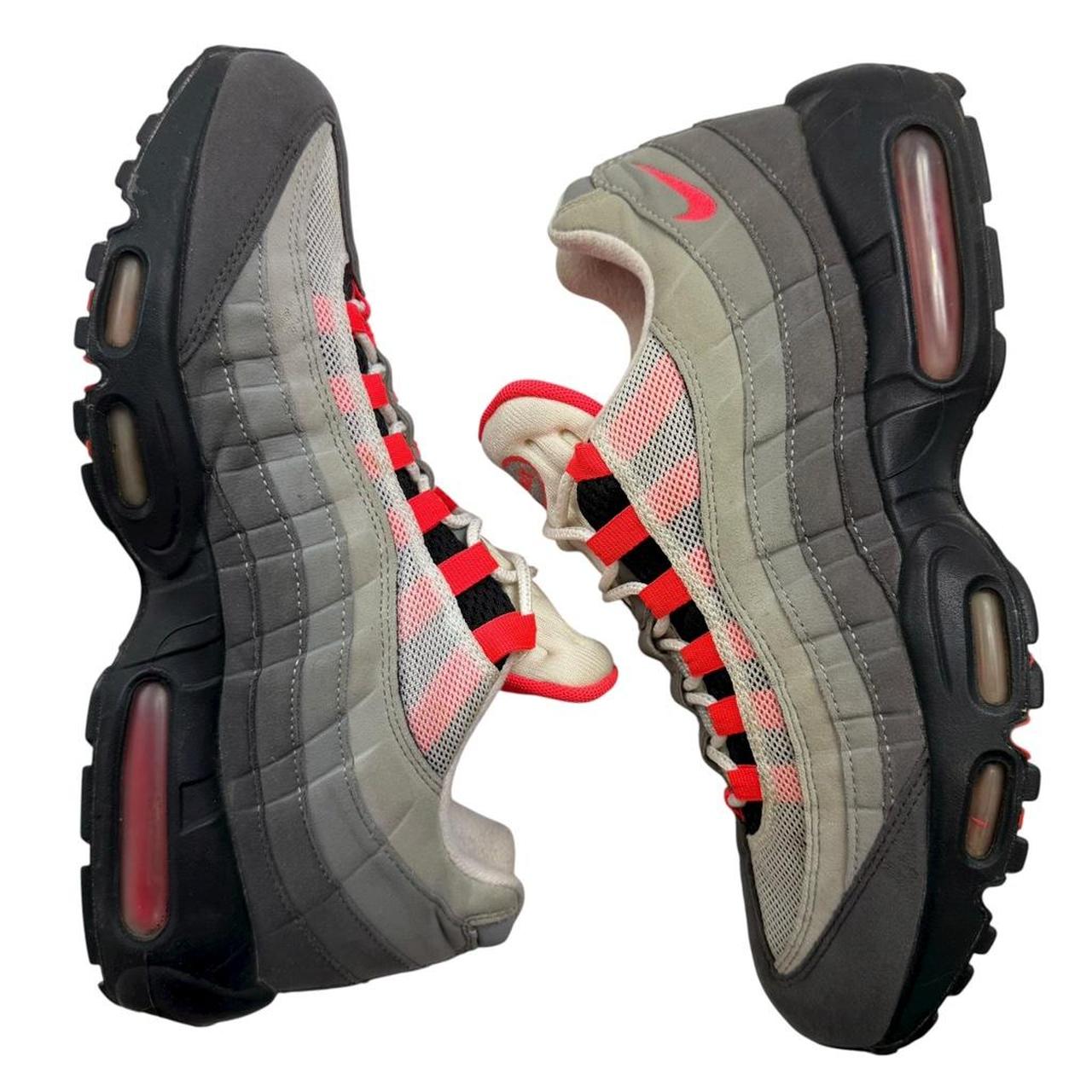 Nike Air Max 95 Solar Red (uk 9.5)