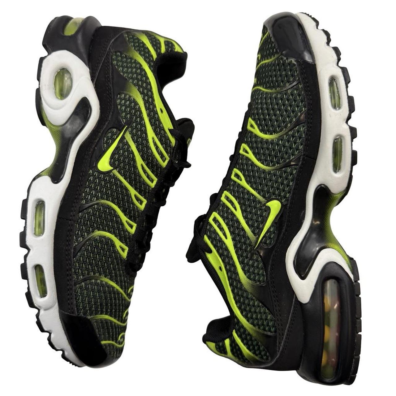 Nike TN Volt (uk 7)