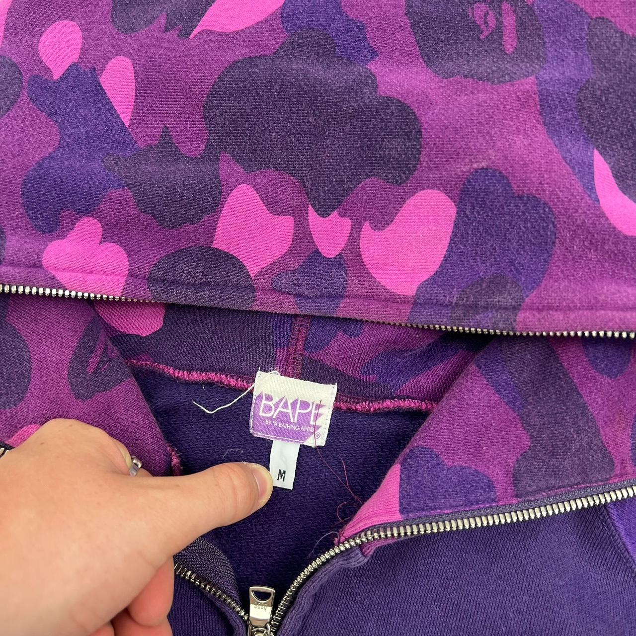 Bape Hoodie (M)