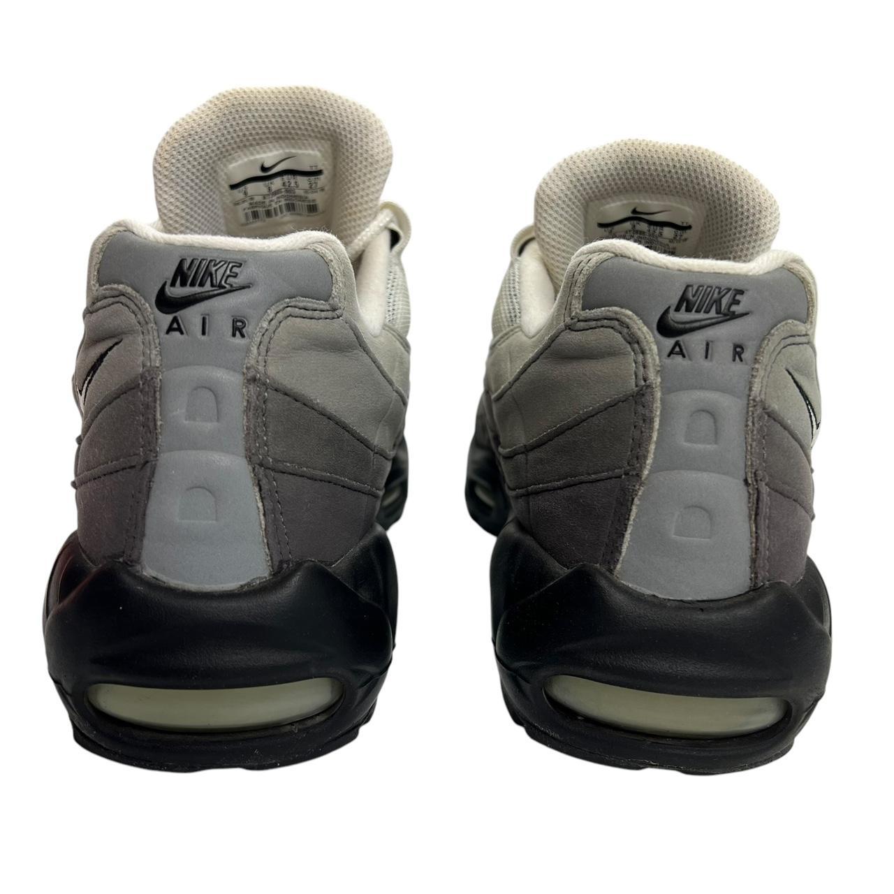 Nike Air Max 95 Granite (uk 8)