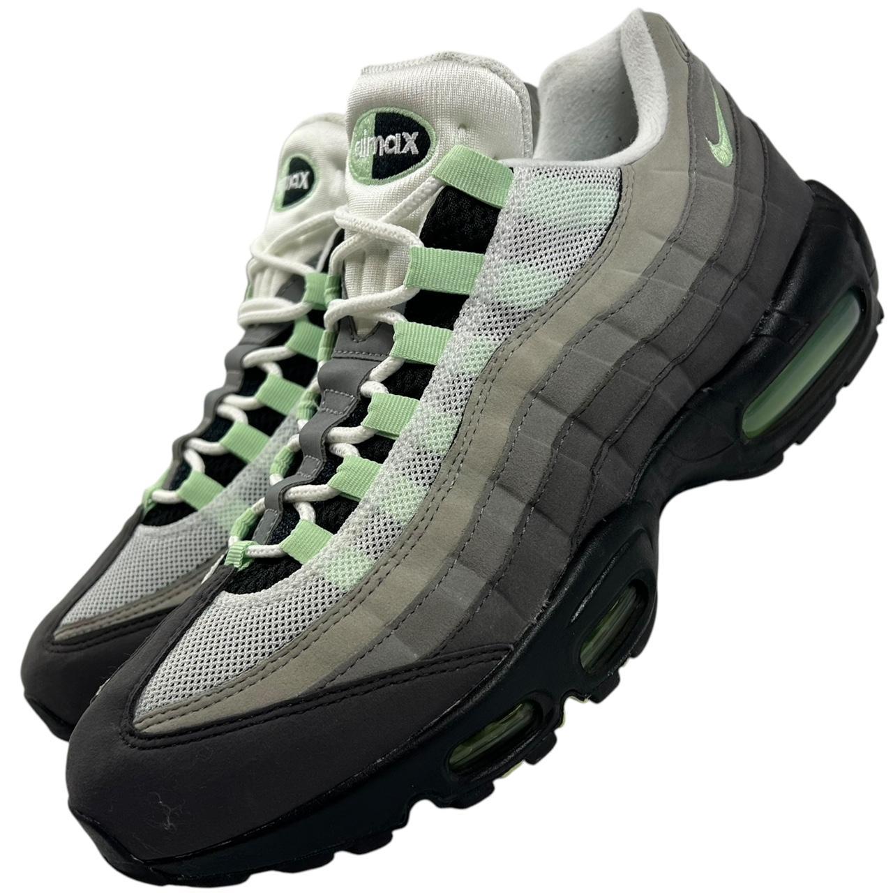 Nike Air Max 95 Fresh Mint (uk 9)