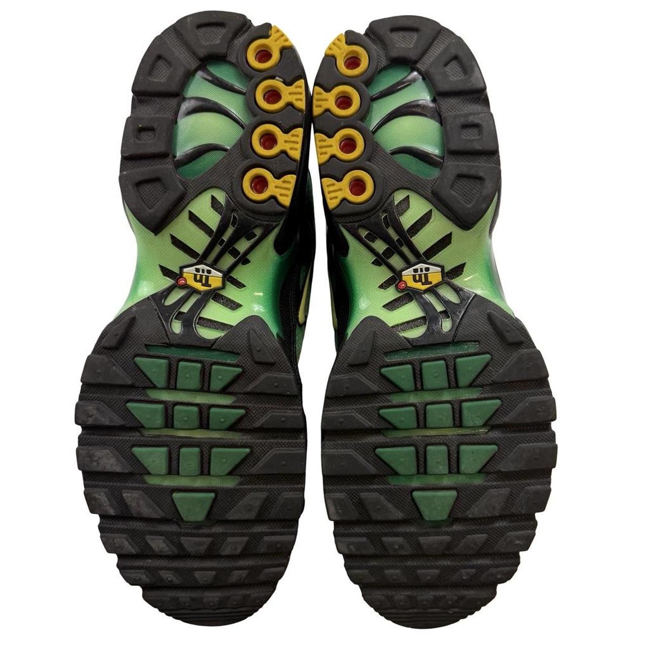 Nike TN Vapor Green (uk 8.5)