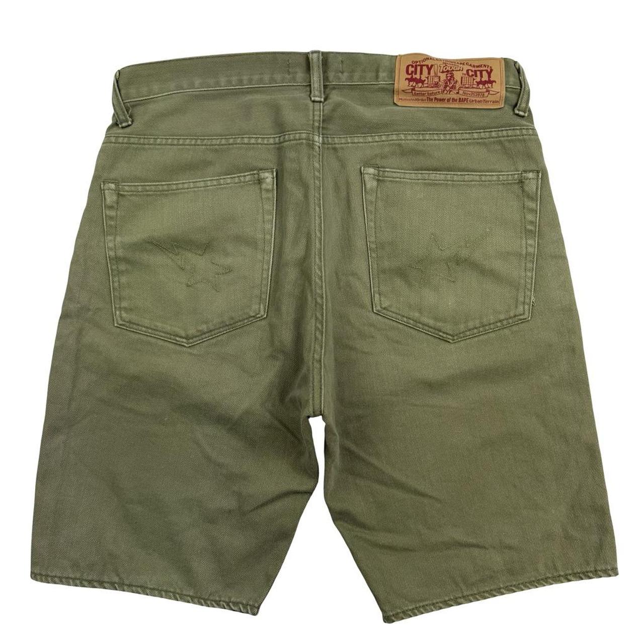 Bape Shorts (w33)