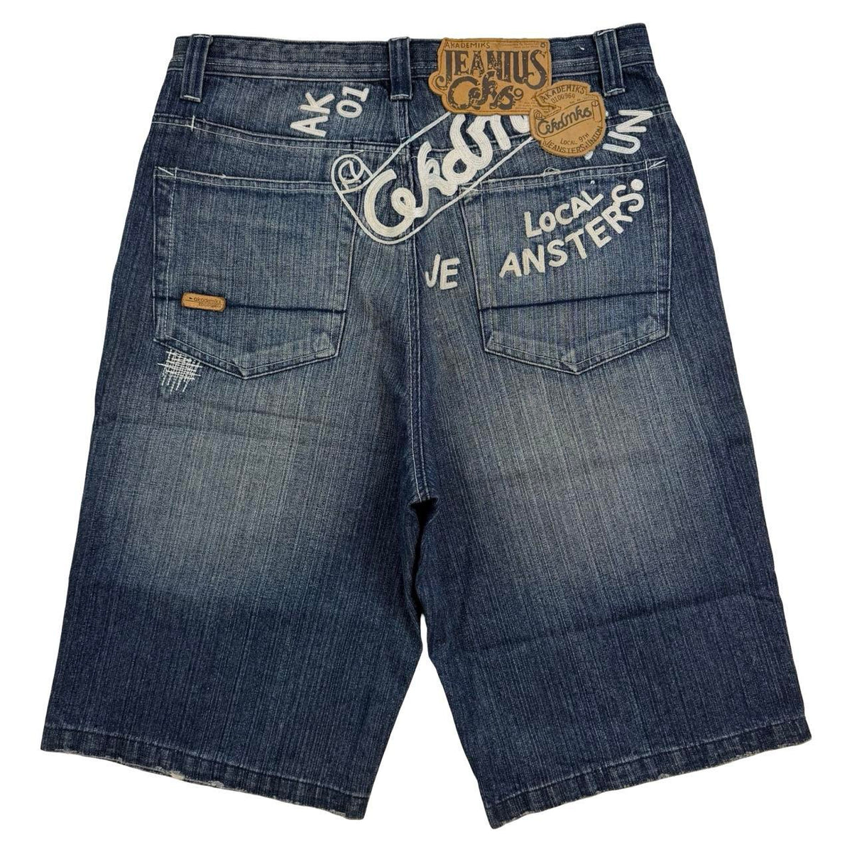 Akademiks Shorts (w35)