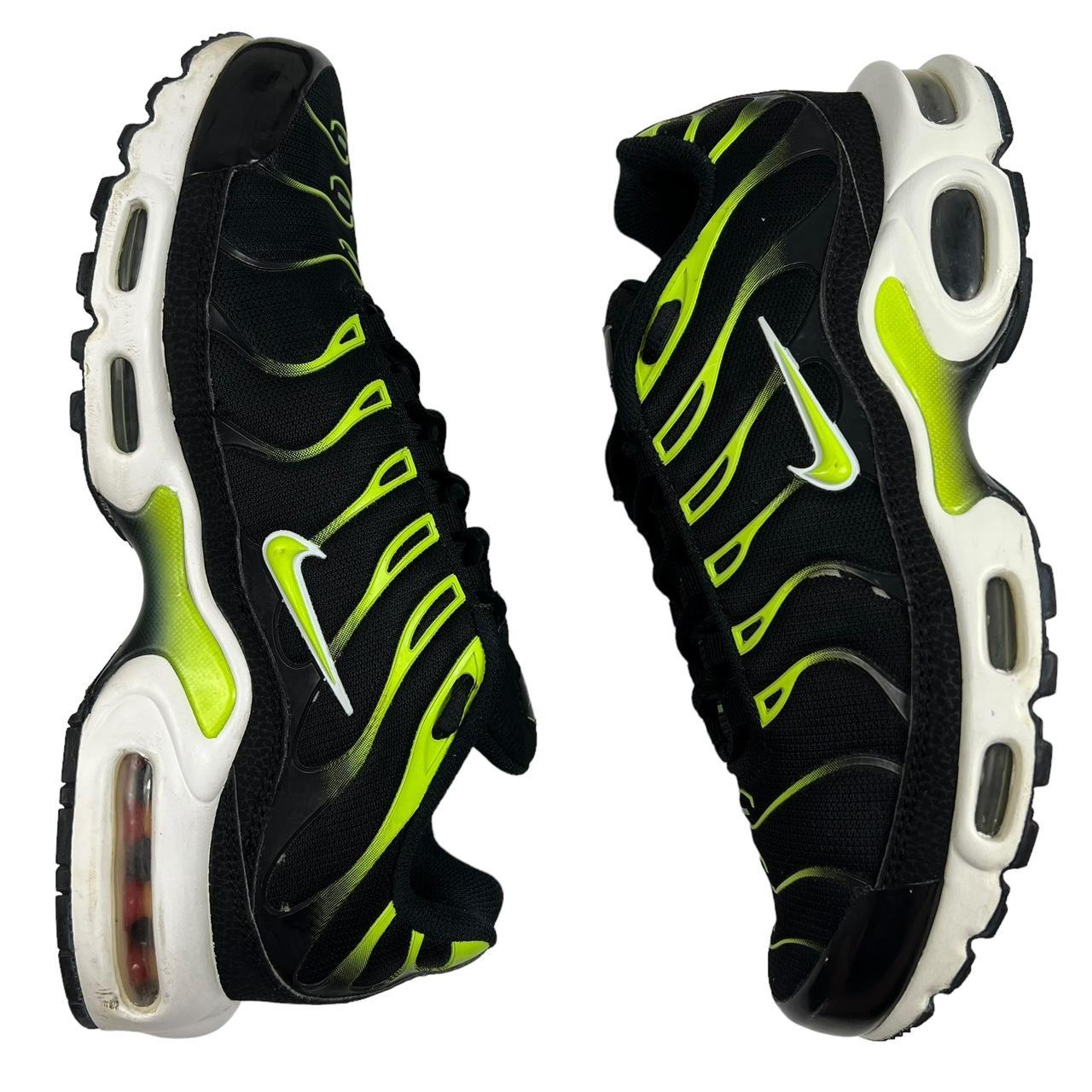 Nike TN Volt (uk 8.5)