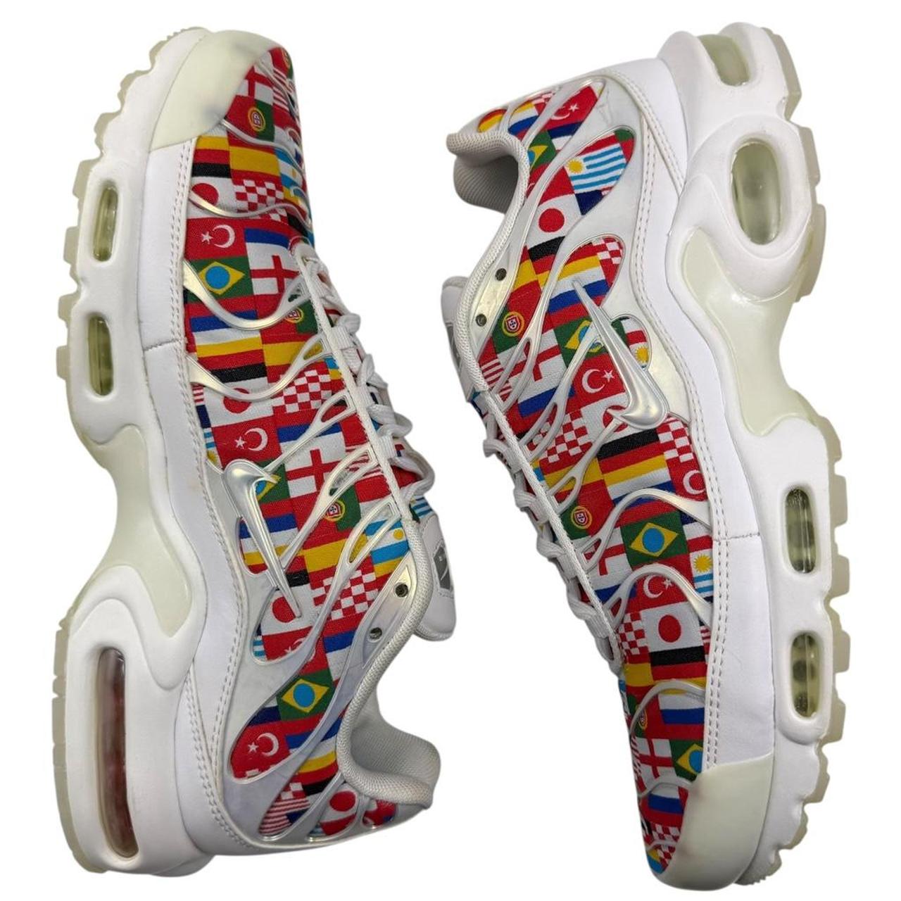 Nike TN NIC International Flag (uk 8.5)