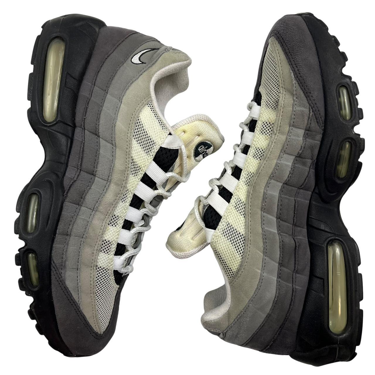 Nike Air Max 95 Granite (uk 7.5)