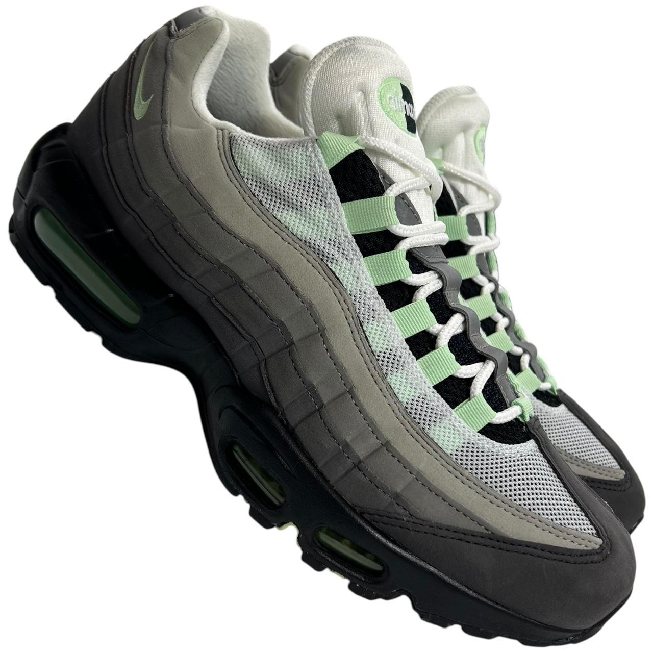 Nike Air Max 95 Fresh Mint (uk 9)