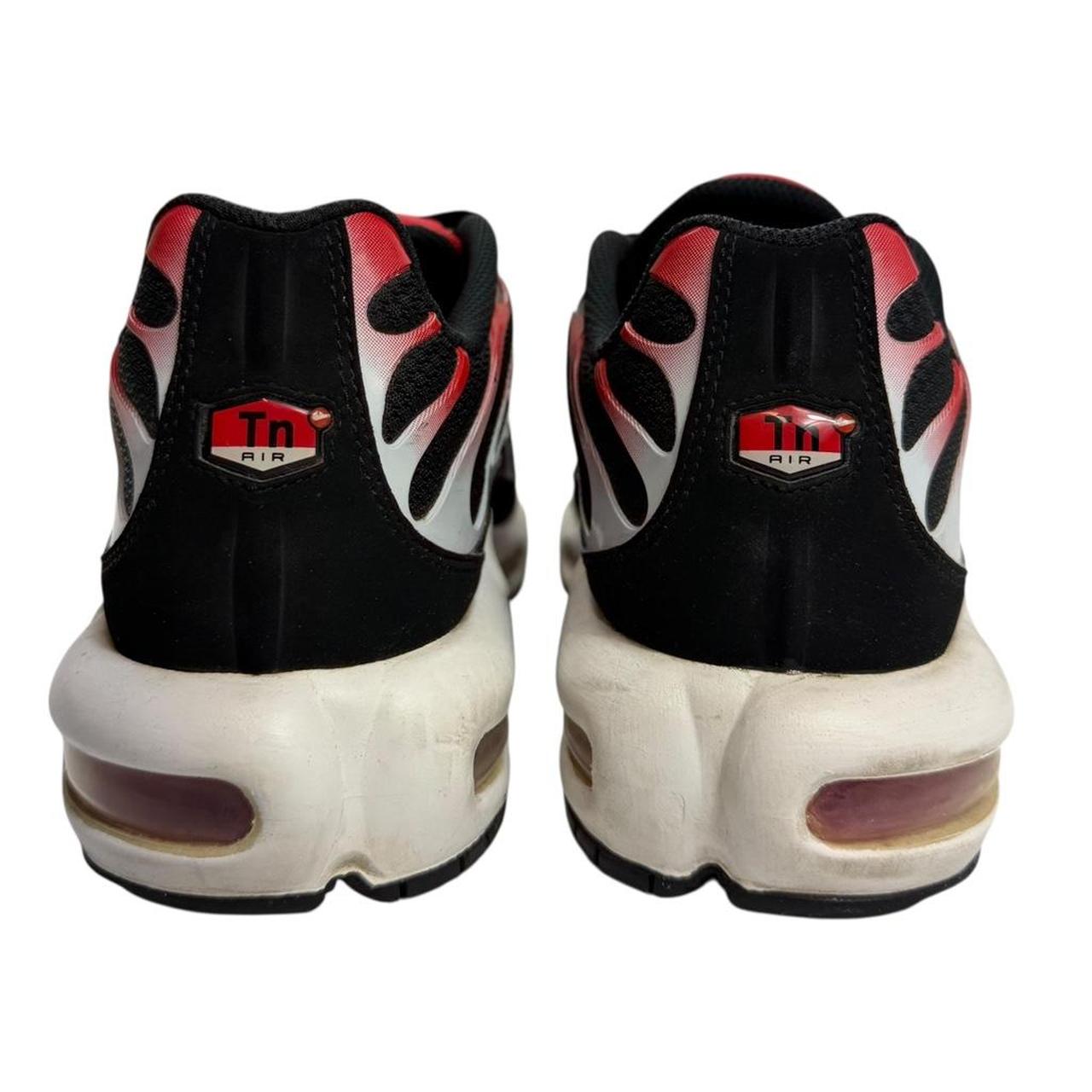 Nike TN University Red (uk 9)