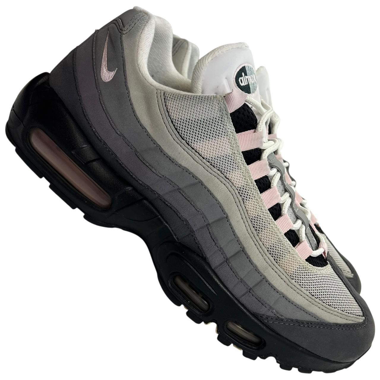 Nike Air Max 95 Pink Foam (uk 10)