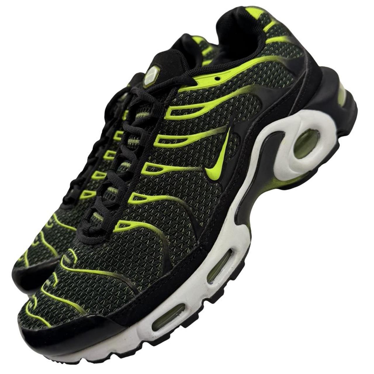 Nike TN Volt (uk 7)