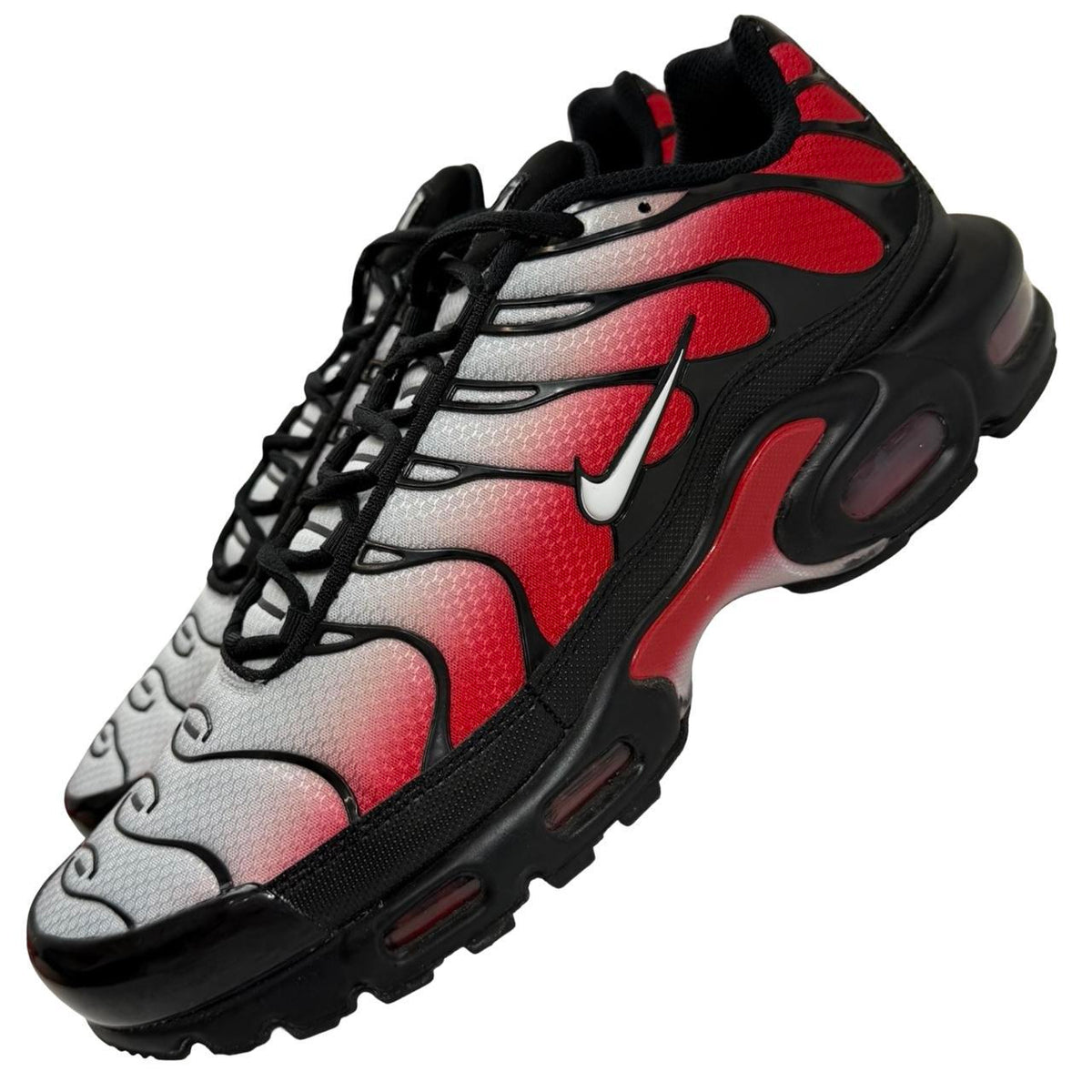 Nike TN Black Fiery Red (uk 10.5)