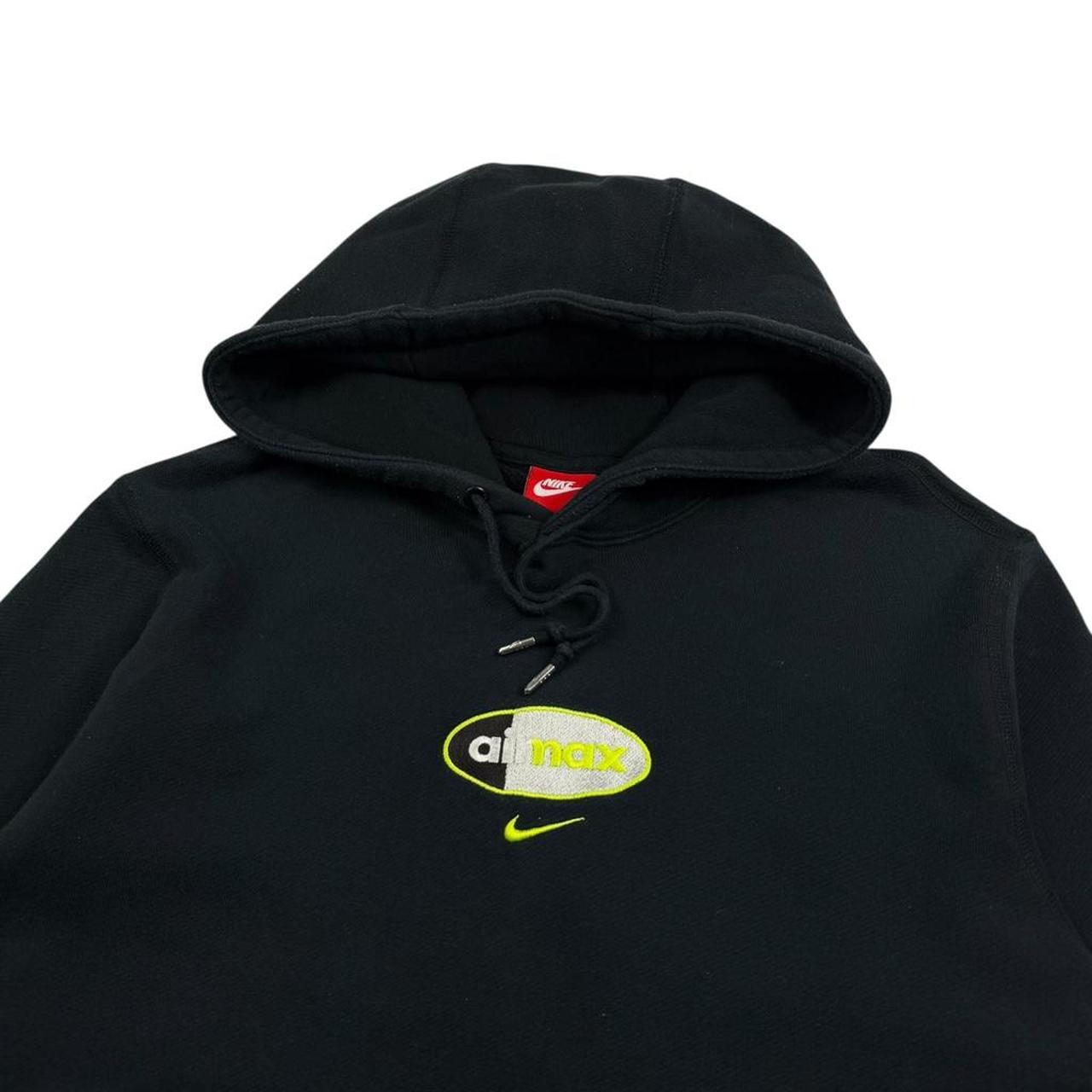 Nike Hoodie (L)