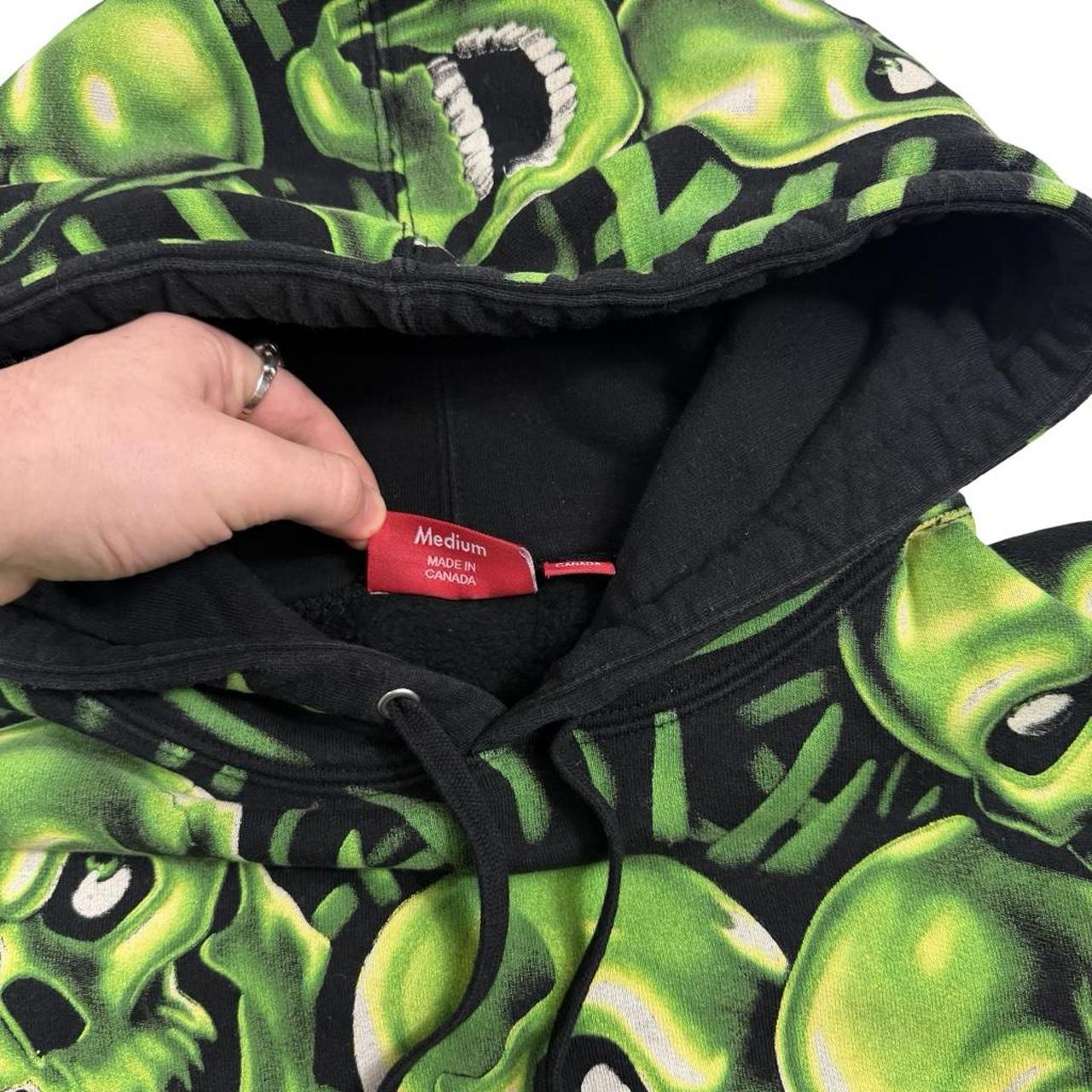 Supreme Hoodie (M)