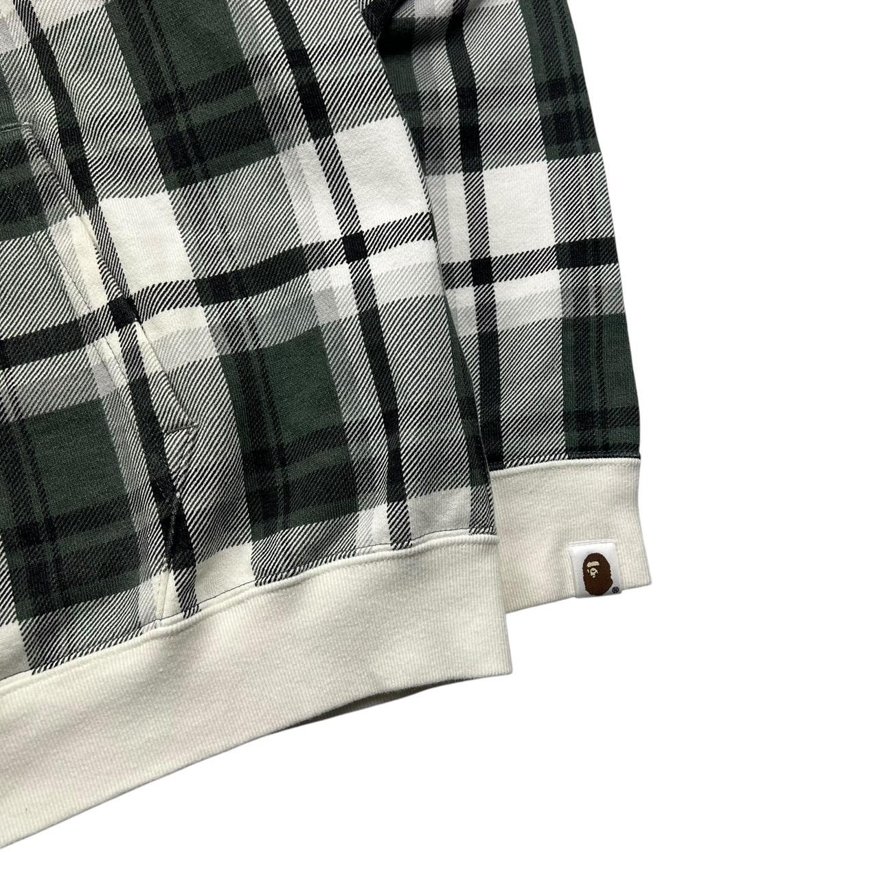 Bape Hoodie (M)