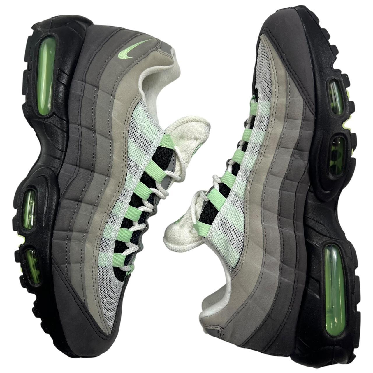 Nike Air Max 95 Fresh Mint (uk 9)