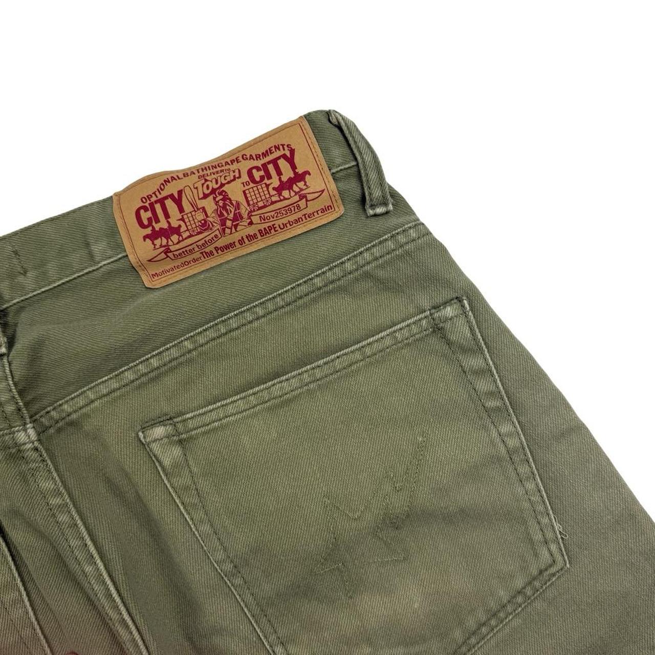 Bape Shorts (w33)