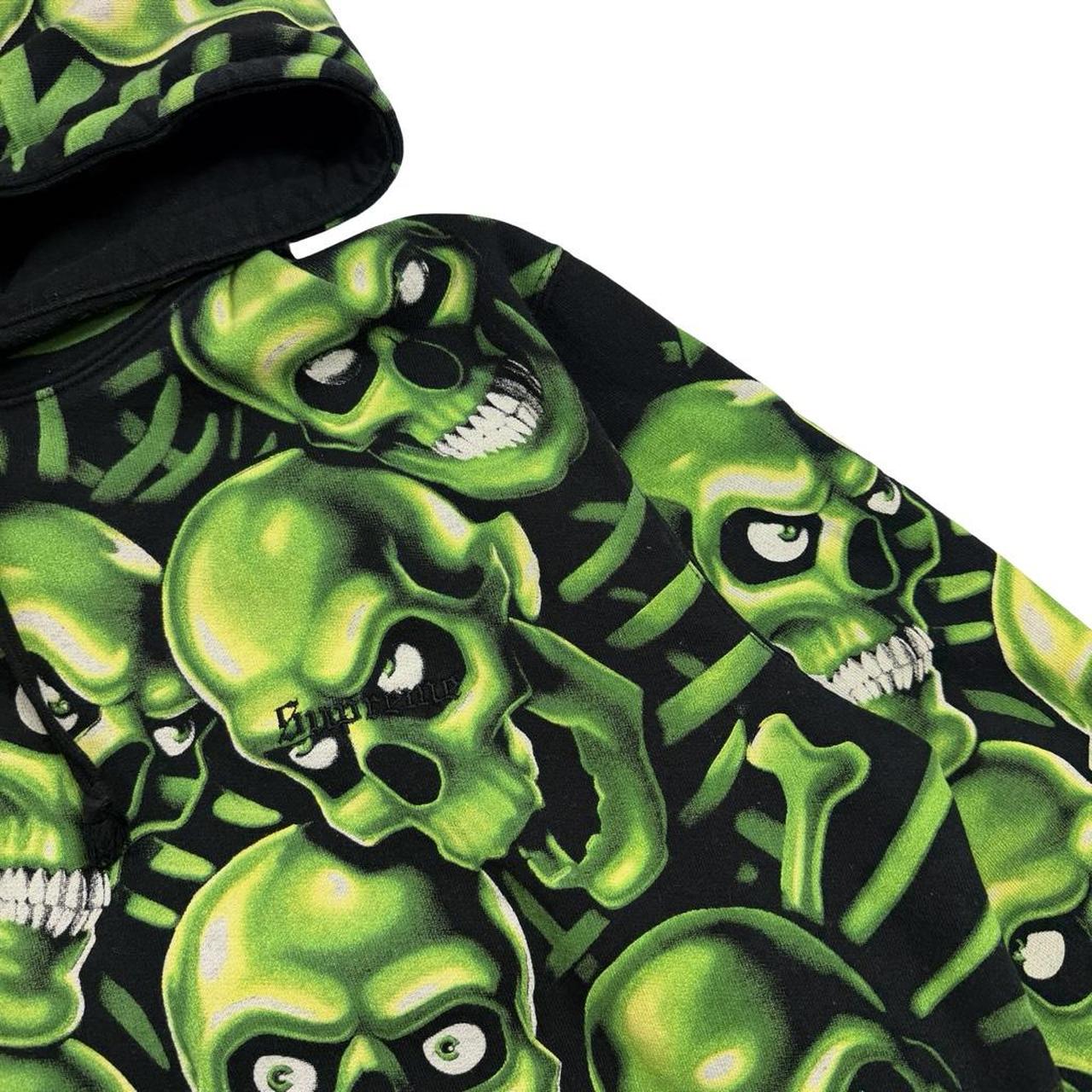 Supreme Hoodie (M)