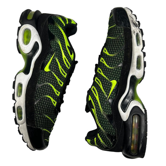 Nike TN Volt (uk 8.5)