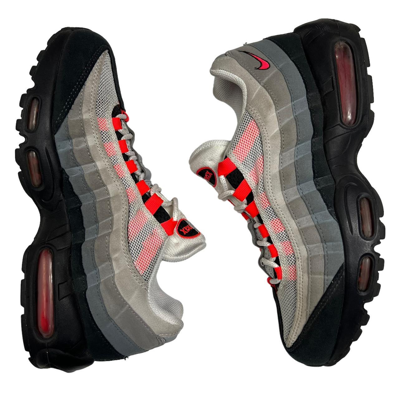 Nike Air Max 95 Solar Red (uk 7.5)