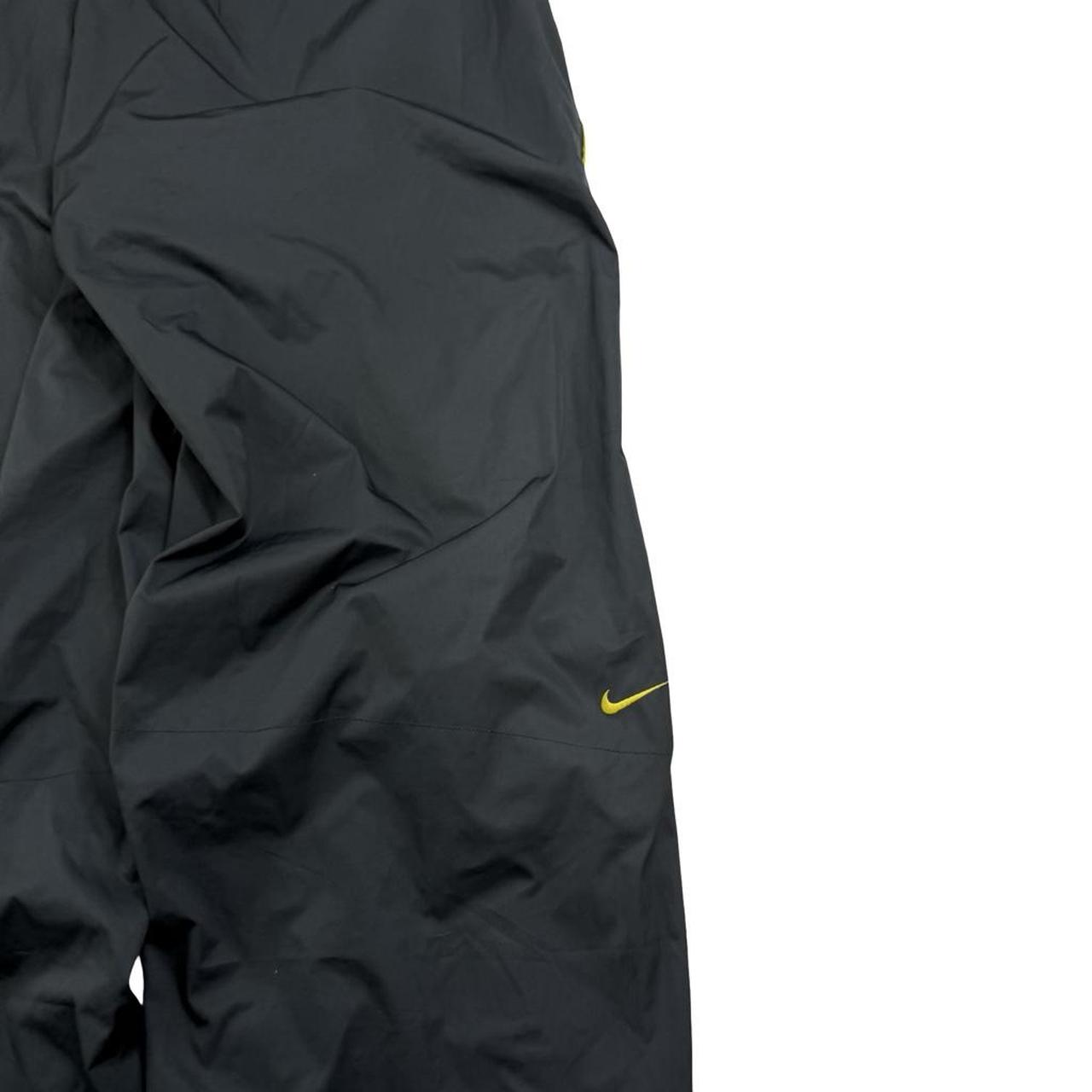 Nike Shox Track Pants (M)