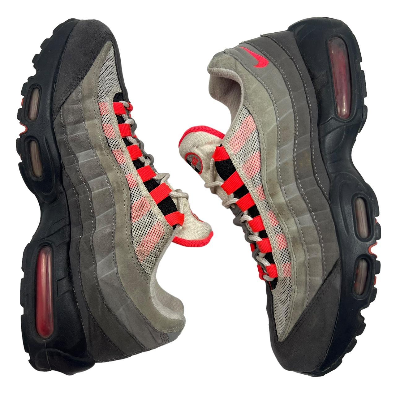 Nike Air Max 95 Solar Red (uk 8.5)