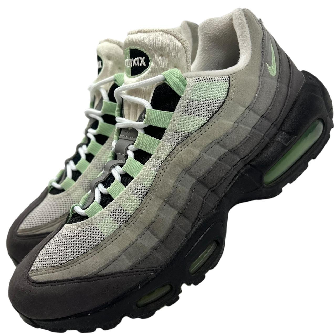 Nike Air Max 95 Fresh Mint (uk 7)