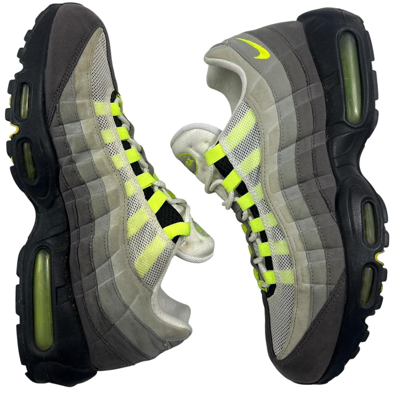 Nike Air Max 95 Neon (uk 9.5)