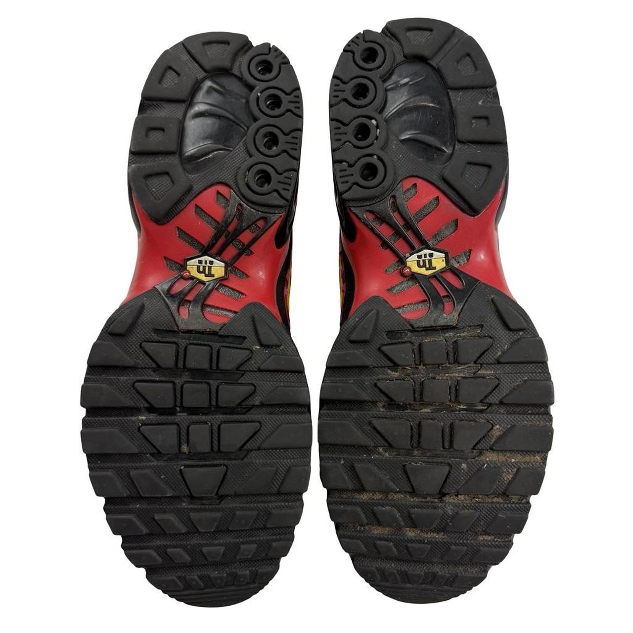 Nike x Supreme TN (uk 7)