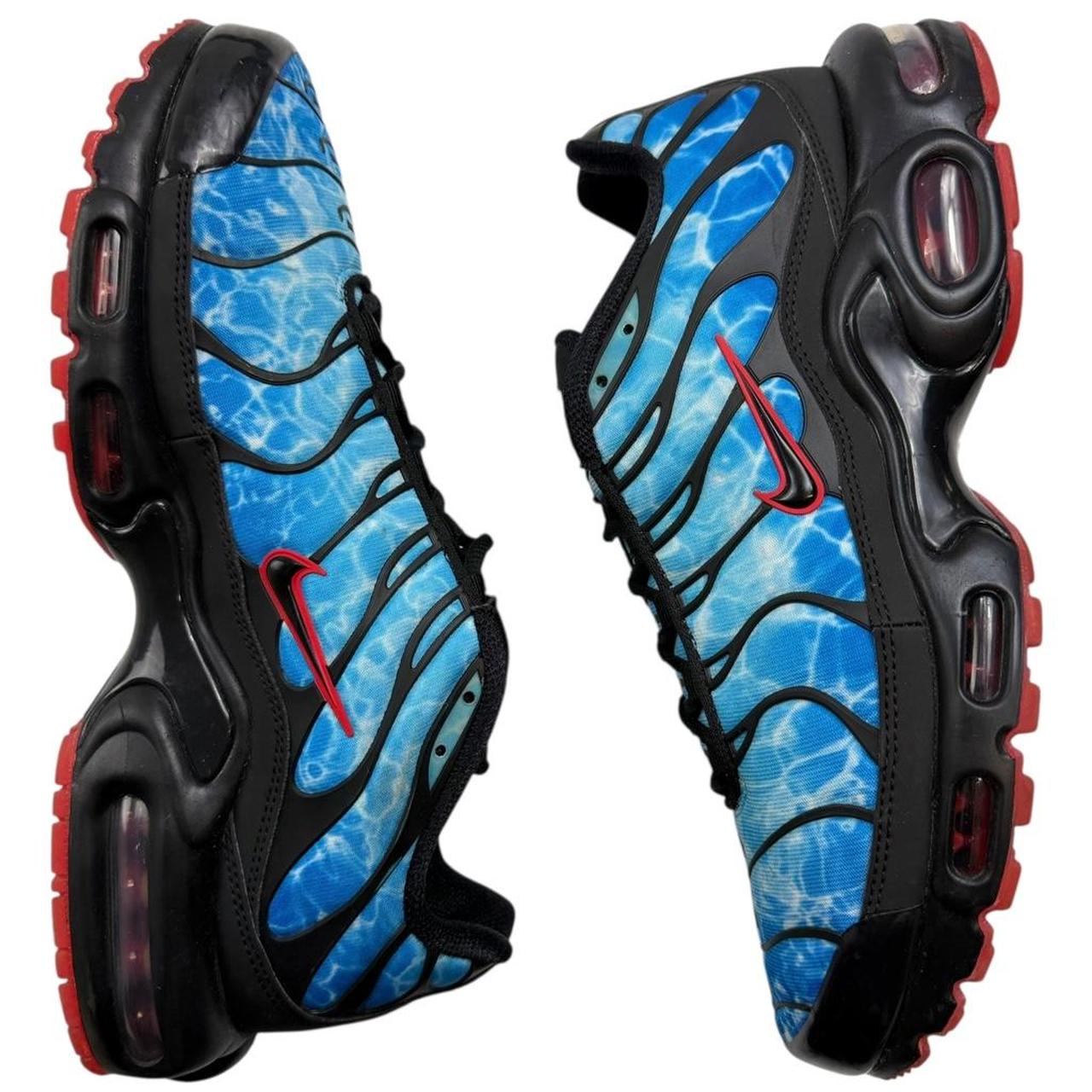 Nike TN Shark Attack (uk 9)
