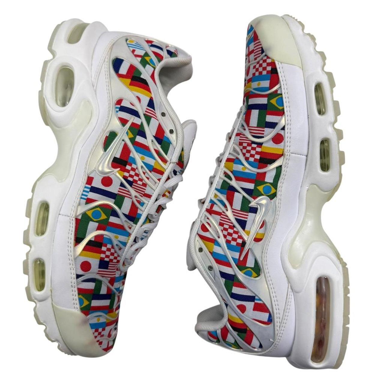 Nike TN NIC International Flag (uk 8.5)