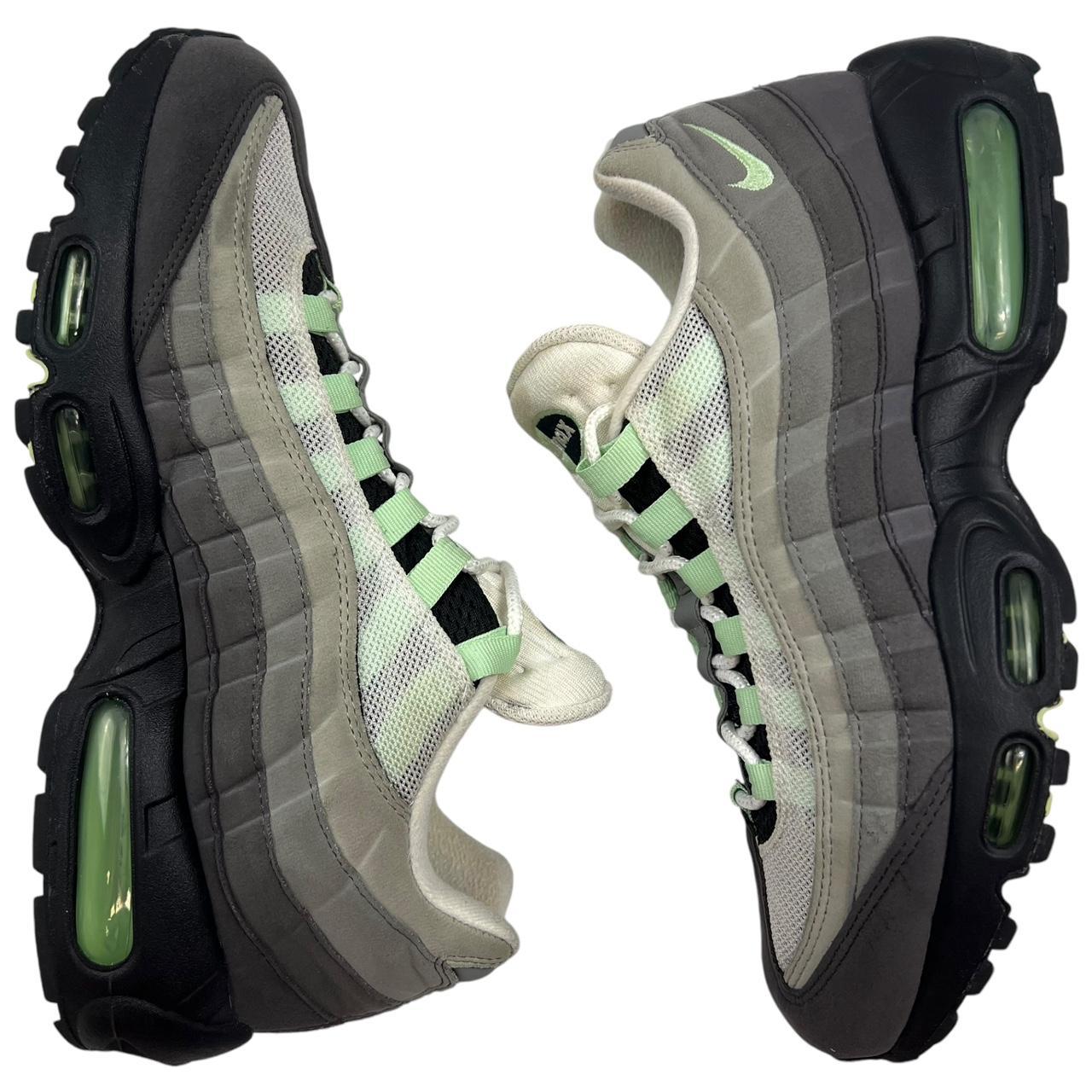 Nike Air Max 95 Fresh Mint (uk 8)